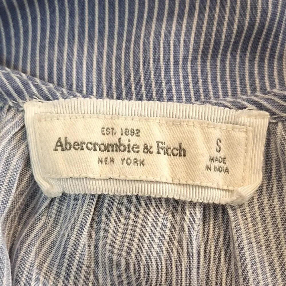 Abercrombie & Fitch Shirt Women's Small Oversized Classic Basic Everyday Preppy
